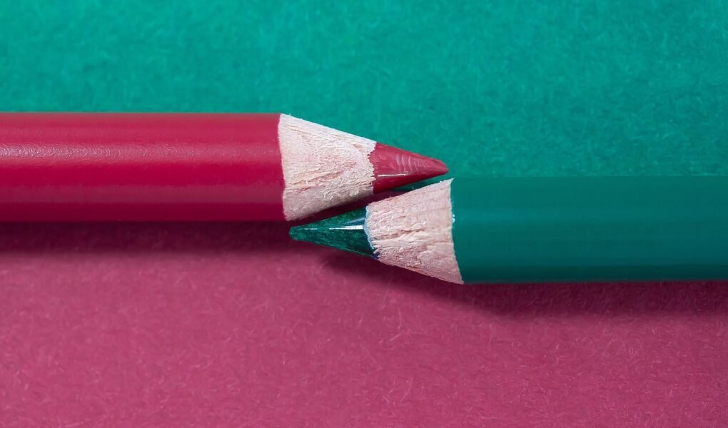 colored pencil, color pencil, complementary